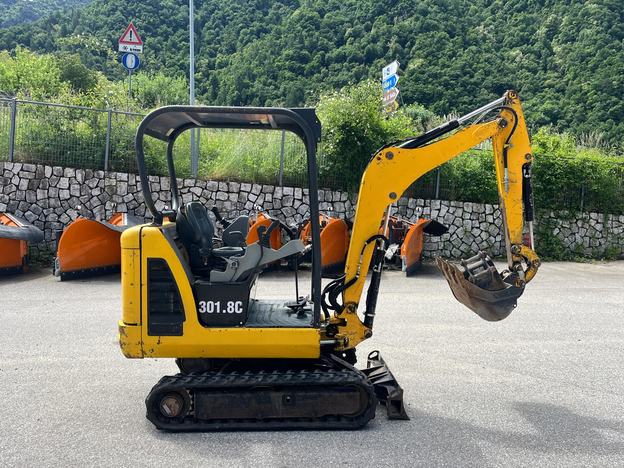 MINIESCAVATORE CAT 301.8 C - Мини-экскаватор: фото 5 MINIESCAVATORE CAT 301.8 C - Мини-экскаватор: фото 5