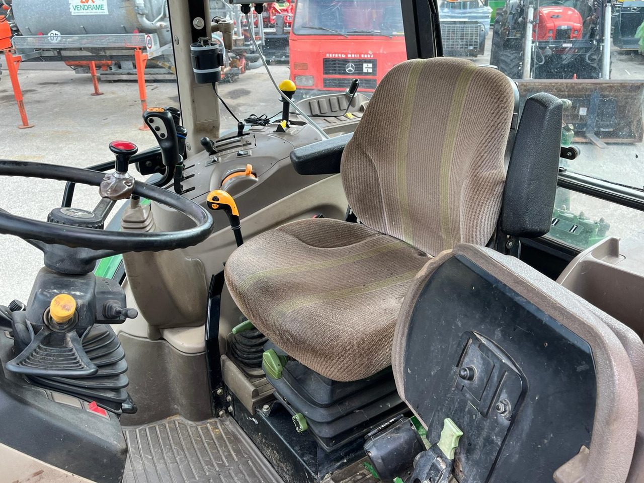 Трактор TRATTORE JOHN DEERE 5080 M: фото 13