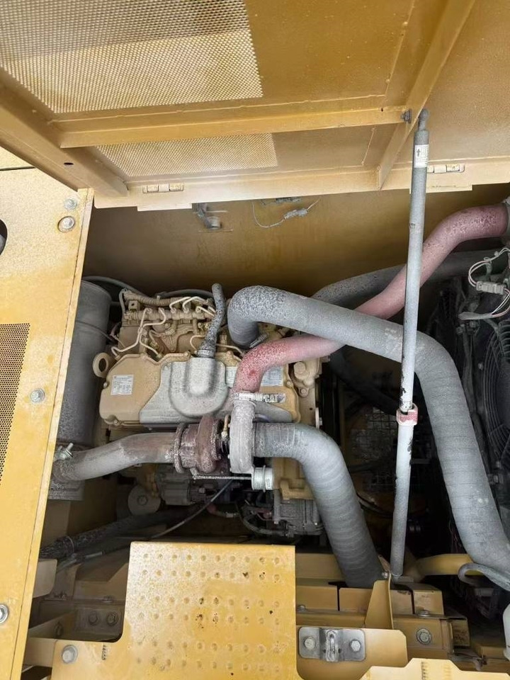 CAT 320 GC - Гусеничный экскаватор: фото 5 CAT 320 GC - Гусеничный экскаватор: фото 5