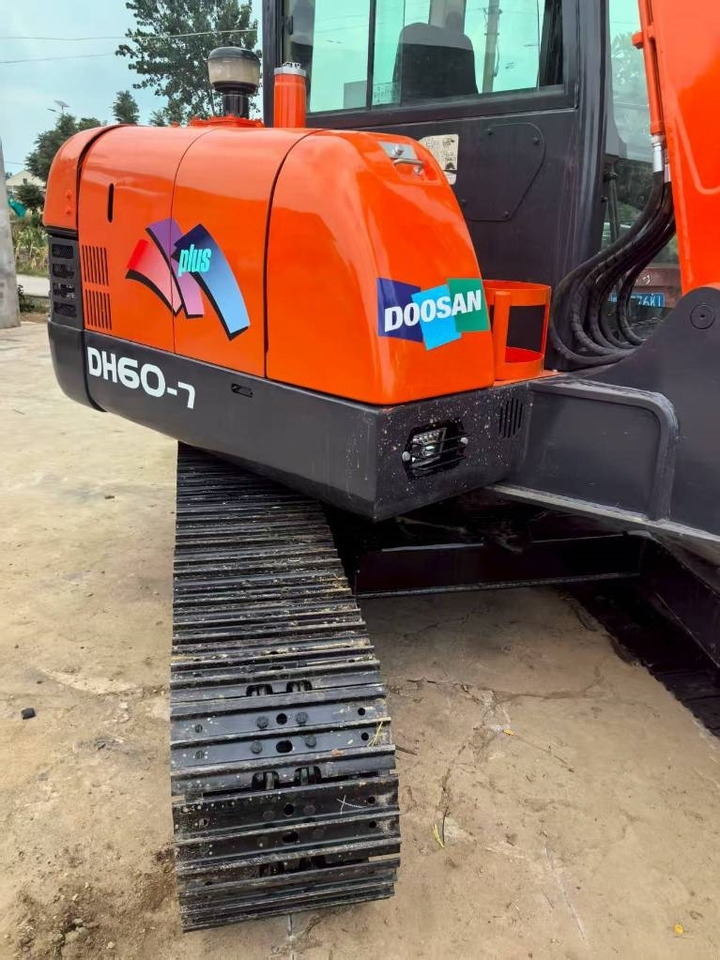 Doosan DH 60 - Мини-экскаватор: фото 2 Doosan DH 60 - Мини-экскаватор: фото 2