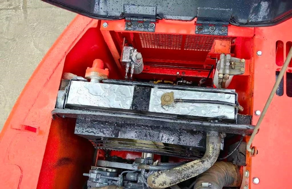 Doosan DX 140  - Гусеничный экскаватор: фото 2 Doosan DX 140  - Гусеничный экскаватор: фото 2