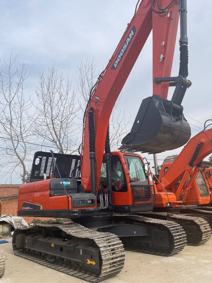 Doosan DX 220 LC-9C - Гусеничный экскаватор: фото 4 Doosan DX 220 LC-9C - Гусеничный экскаватор: фото 4