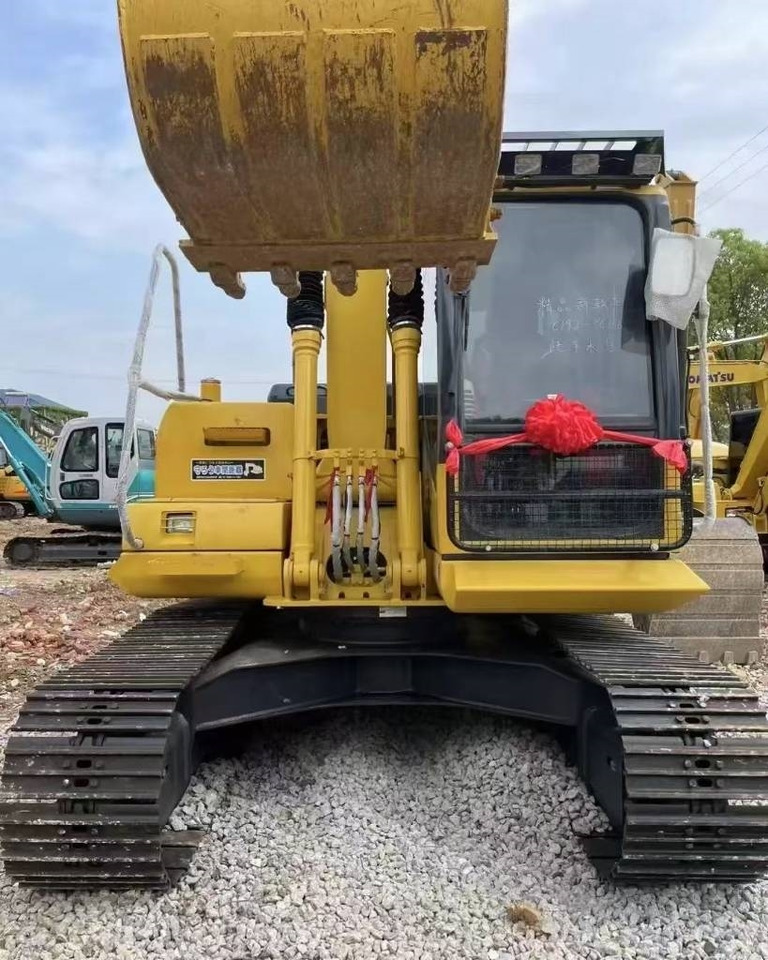 Komatsu PC 130 - Гусеничный экскаватор: фото 5 Komatsu PC 130 - Гусеничный экскаватор: фото 5