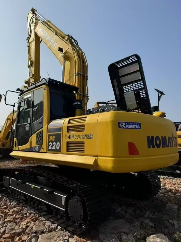 Komatsu PC 220 - Гусеничный экскаватор: фото 5 Komatsu PC 220 - Гусеничный экскаватор: фото 5
