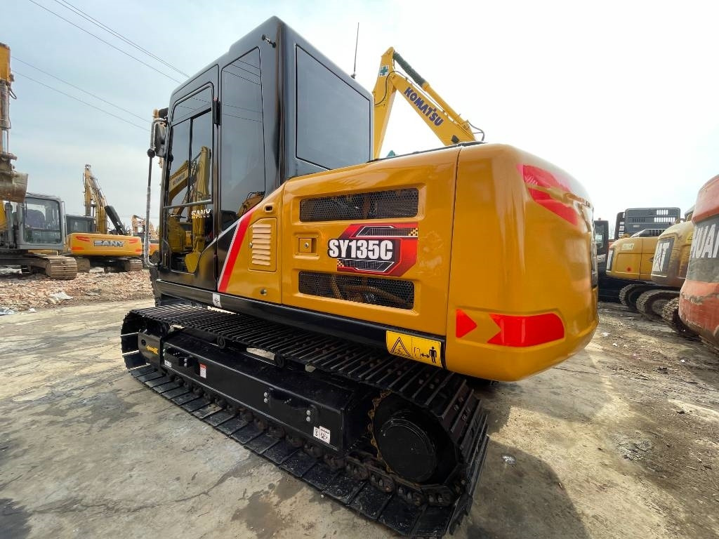 Гусеничный экскаватор Sany SY 135: фото 8 Гусеничный экскаватор Sany SY 135: фото 8