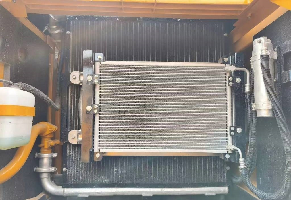 Sany SY 215 - Гусеничный экскаватор: фото 5 Sany SY 215 - Гусеничный экскаватор: фото 5