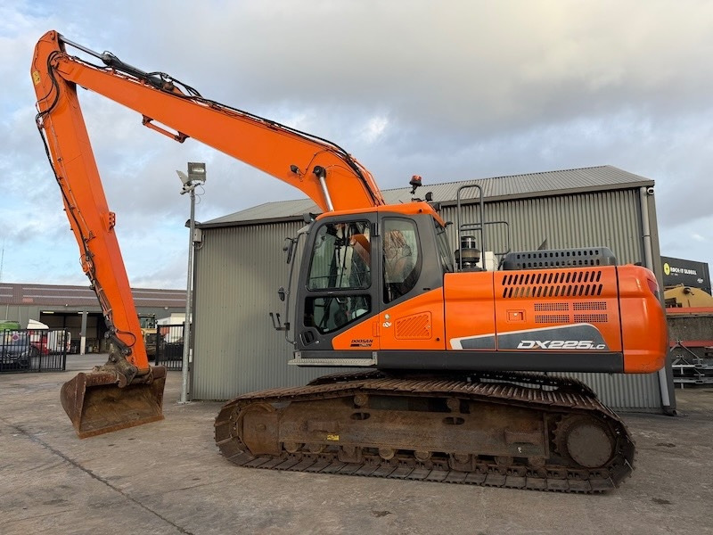 Doosan DX 225 LC-5 - Экскаватор: фото 1 Doosan DX 225 LC-5 - Экскаватор: фото 1