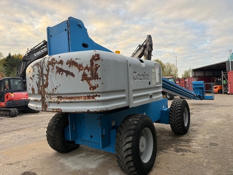 Genie S 85  - Телескопический подъемник: фото 3 Genie S 85  - Телескопический подъемник: фото 3