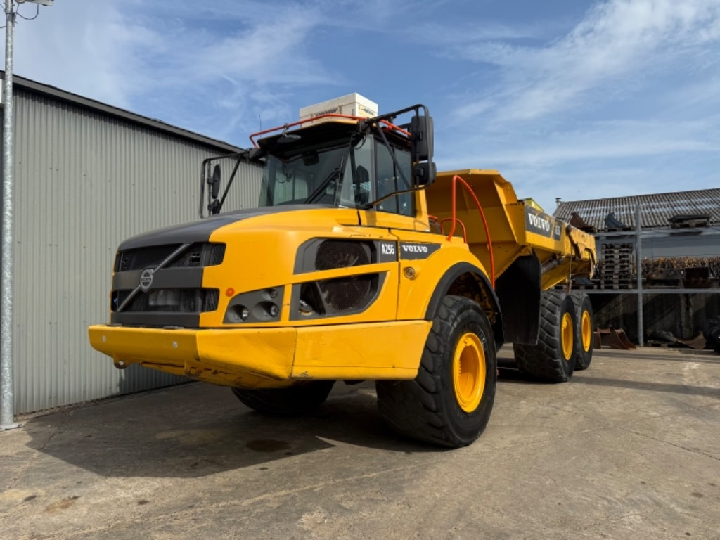 Сочленённый самосвал Volvo A 25 G: фото 1