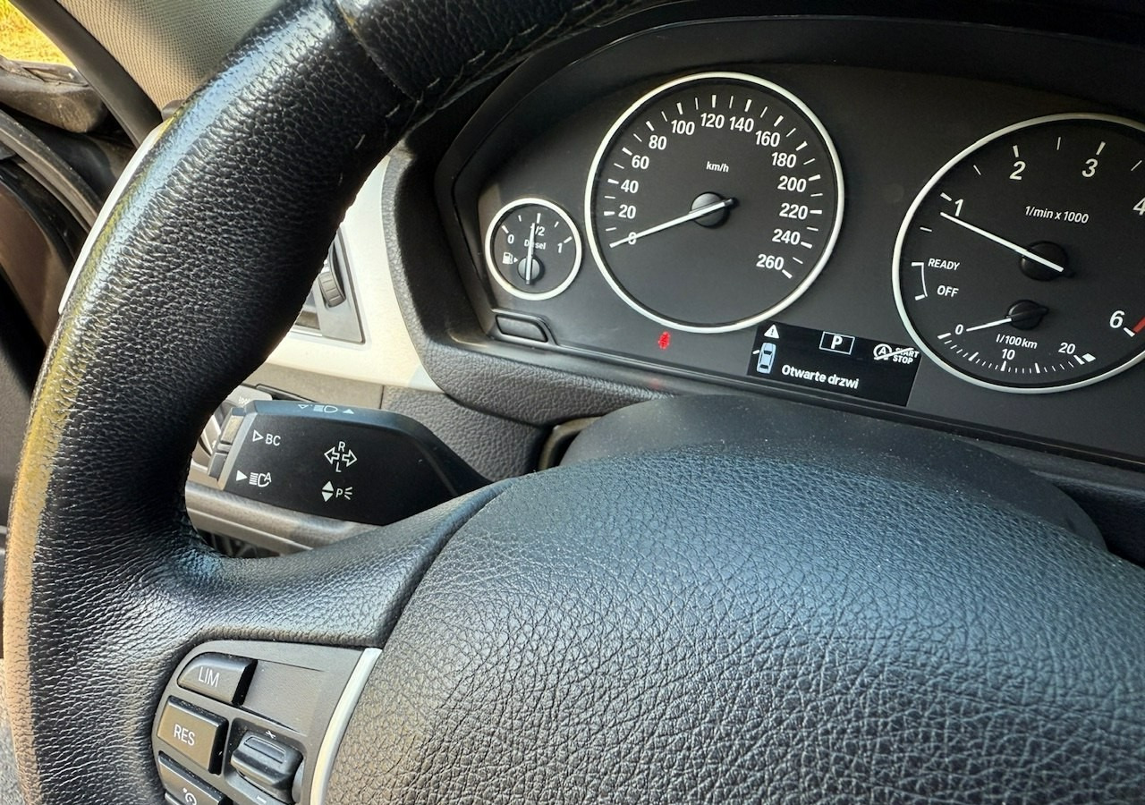 Универсал BMW SERIA 3 V (F30/F31/F34) BMW SERIA 3 318d 150KM Automat SportLine*AdaptiveLed*Navi*Półskóra*SerwisBMW* FV: фото 14