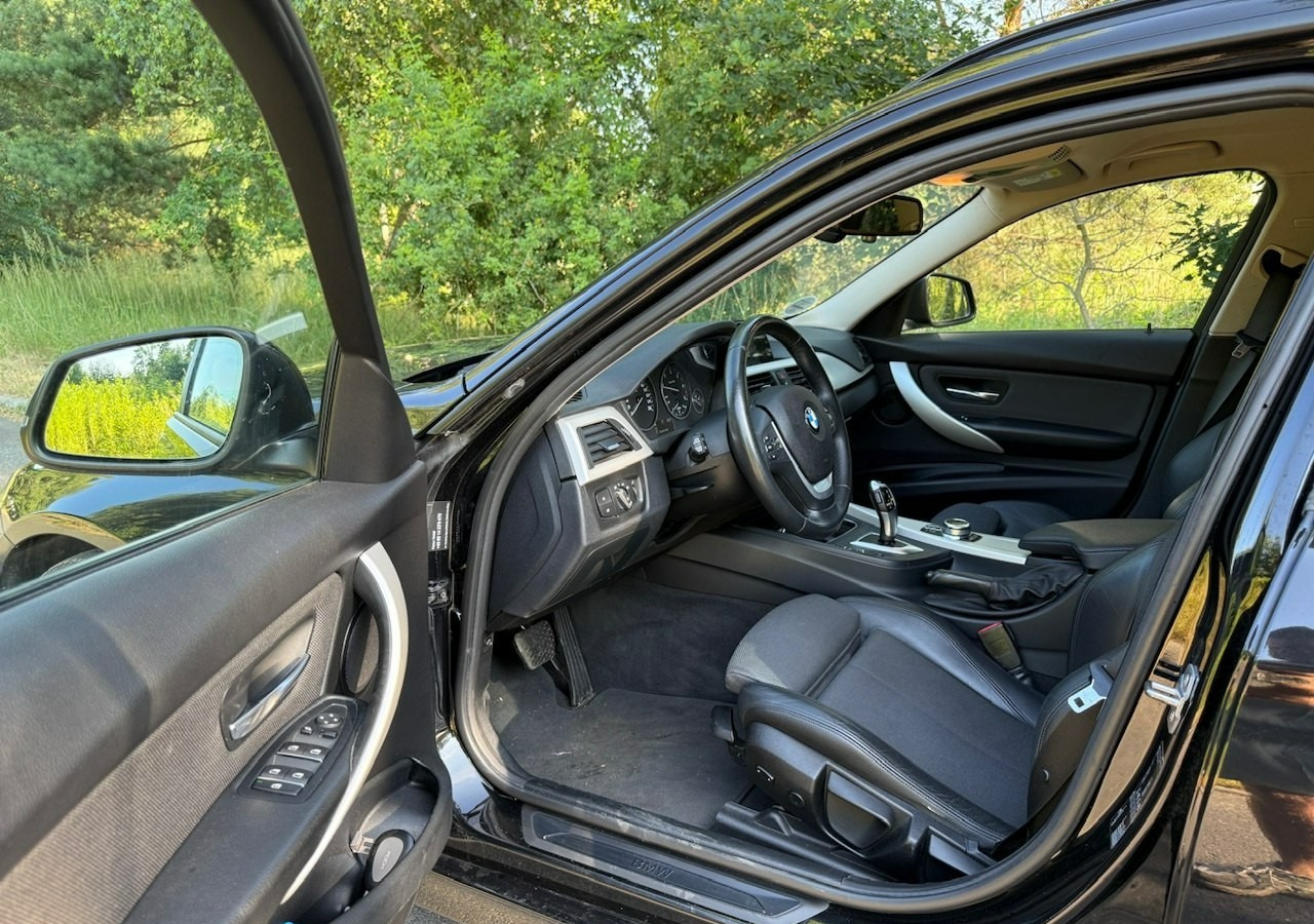 Универсал BMW SERIA 3 V (F30/F31/F34) BMW SERIA 3 318d 150KM Automat SportLine*AdaptiveLed*Navi*Półskóra*SerwisBMW* FV: фото 9