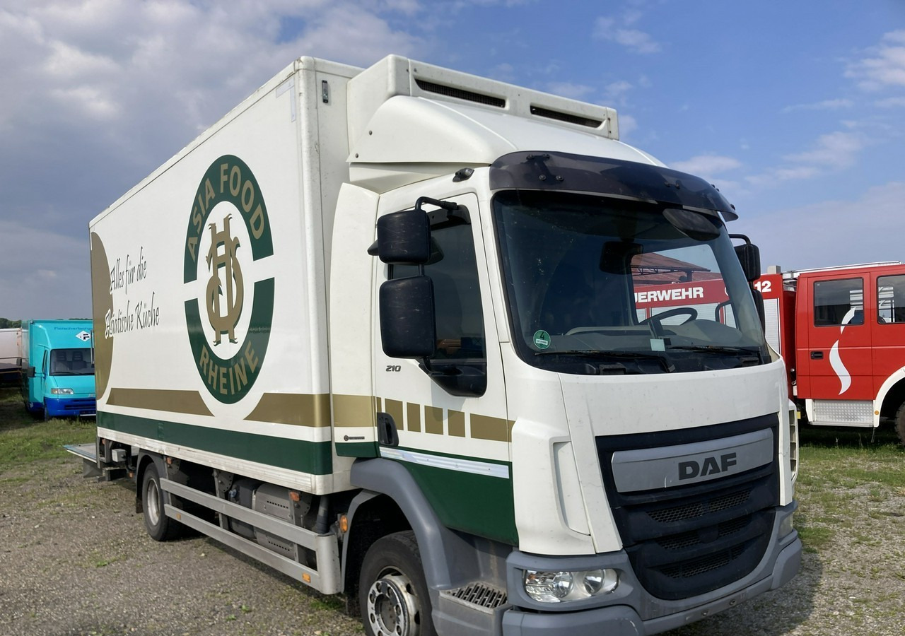 DAF Inny DAF DAF LF210FA Chłodnia Konvekta Hydro klapa 2014 - Малотоннажный рефрижератор: фото 1 DAF Inny DAF DAF LF210FA Chłodnia Konvekta Hydro klapa 2014 - Малотоннажный рефрижератор: фото 1