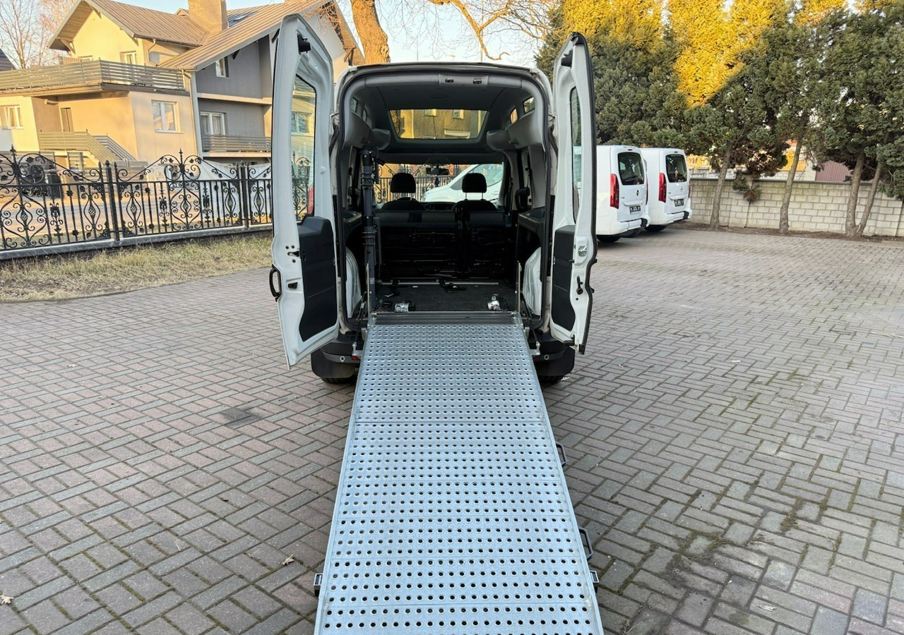 Fiat Doblo II Doblo 1.6-120KM dla Niepełnosprawnych RAMPA Inwalida Model 2020 - Легковой автомобиль: фото 2 Fiat Doblo II Doblo 1.6-120KM dla Niepełnosprawnych RAMPA Inwalida Model 2020 - Легковой автомобиль: фото 2