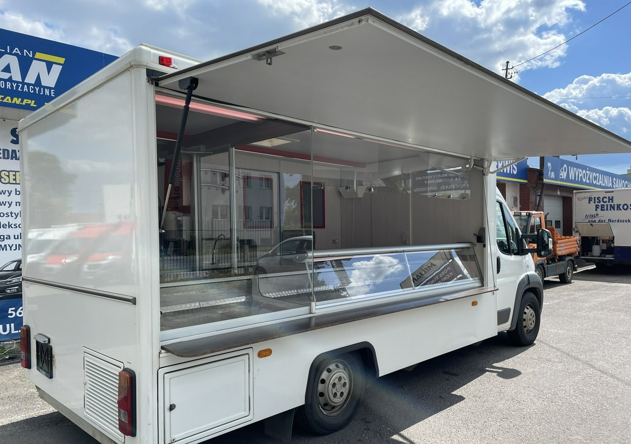 Fiat Ducato Autosklep Gastronomiczny Food Truck Foodtruck sklep W-zasil 2015 - Торговый грузовик: фото 1 Fiat Ducato Autosklep Gastronomiczny Food Truck Foodtruck sklep W-zasil 2015 - Торговый грузовик: фото 1