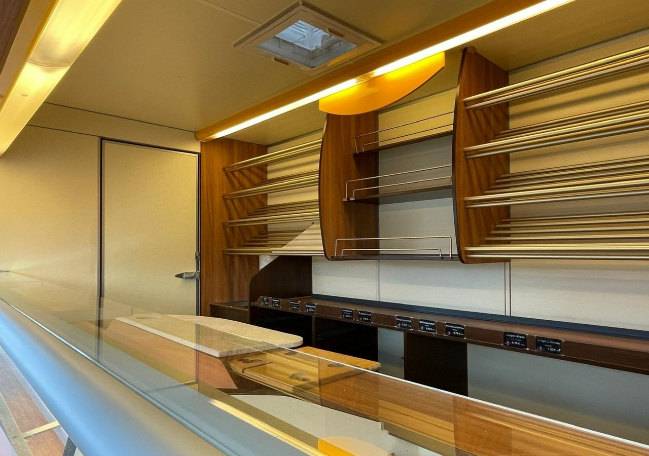 Fiat Ducato Autosklep piecz Gastronomiczny Food Truck Foodtruck sklep 132tkm Bor - Торговый грузовик: фото 2 Fiat Ducato Autosklep piecz Gastronomiczny Food Truck Foodtruck sklep 132tkm Bor - Торговый грузовик: фото 2