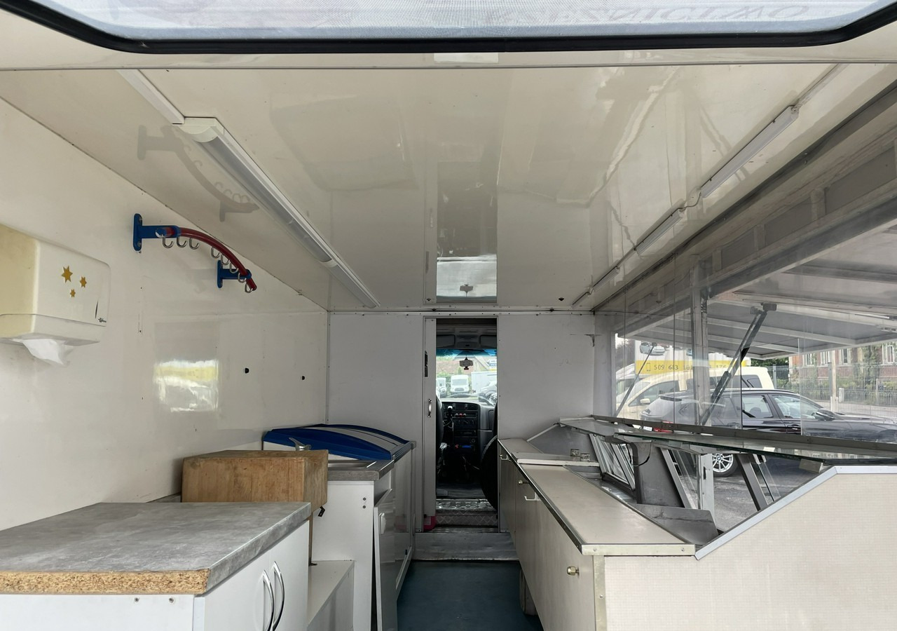 Fiat Ducato Autosklep wędlin Gastronomiczny Food Truck Foodtruck sklep bar - Торговый грузовик: фото 2 Fiat Ducato Autosklep wędlin Gastronomiczny Food Truck Foodtruck sklep bar - Торговый грузовик: фото 2