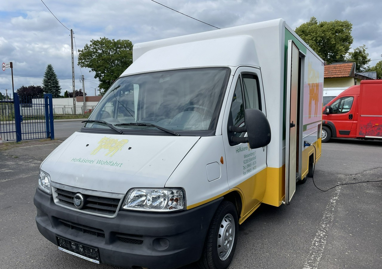 Fiat Ducato Ducato Autosklep wędlin Gastronomiczny Food Truck Foodtruck Sklep200 - Торговый грузовик: фото 2 Fiat Ducato Ducato Autosklep wędlin Gastronomiczny Food Truck Foodtruck Sklep200 - Торговый грузовик: фото 2