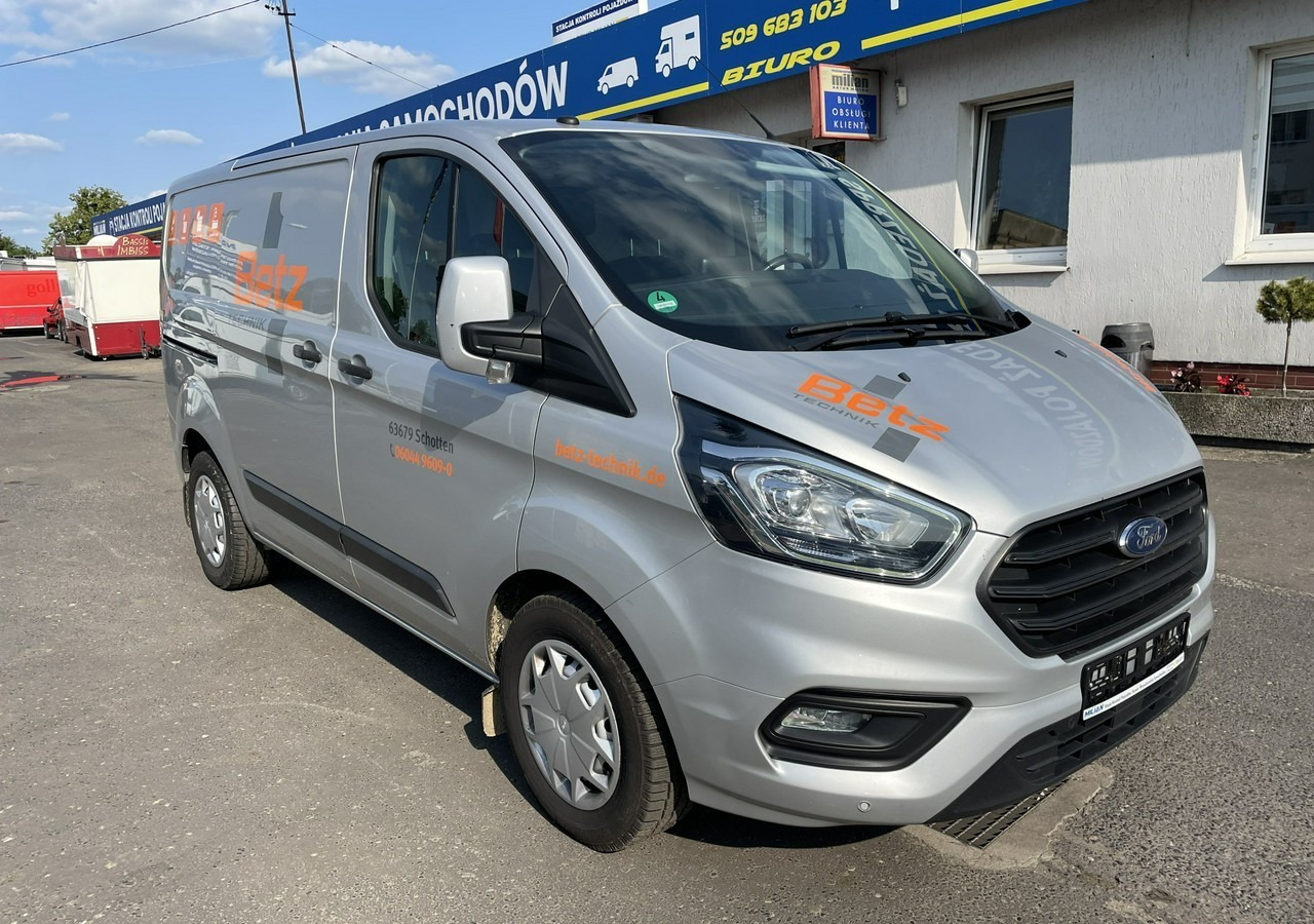 Ford Transit Transit Custom Ford Transit Custom 2.0-130KM AUTOMAT Klima Model 201 - Цельнометаллический фургон: фото 1 Ford Transit Transit Custom Ford Transit Custom 2.0-130KM AUTOMAT Klima Model 201 - Цельнометаллический фургон: фото 1