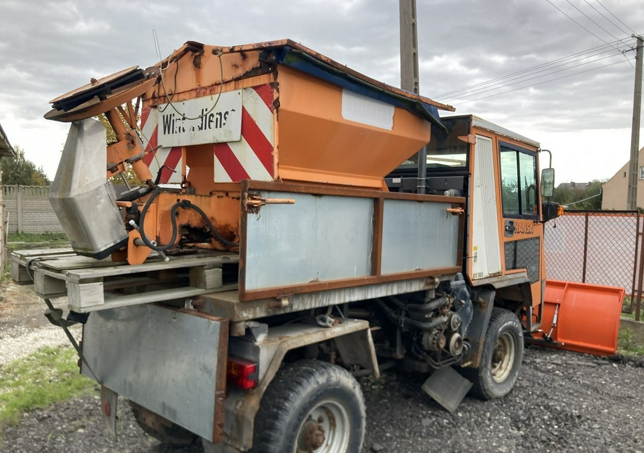 Inna Inny Hansa 4X4 pług posypywarka wywrotka - Снегоуборочная машина: фото 1 Inna Inny Hansa 4X4 pług posypywarka wywrotka - Снегоуборочная машина: фото 1