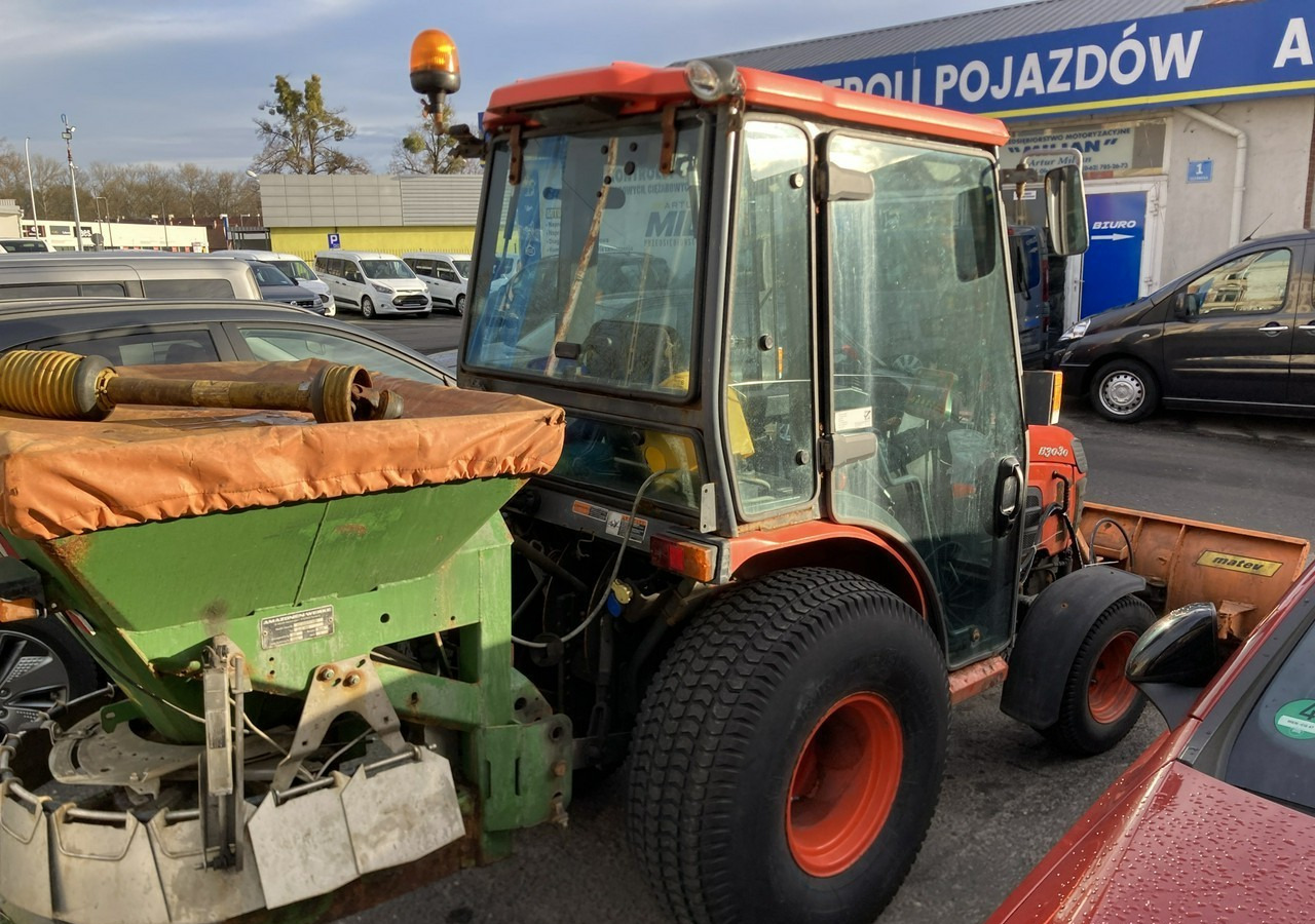 Inna Inny Traktor Kubota 4X4 B 3030 Odśnieżarka posypywarka Pług 2011 в лизинг Inna Inny Traktor Kubota 4X4 B 3030 Odśnieżarka posypywarka Pług 2011: фото 7