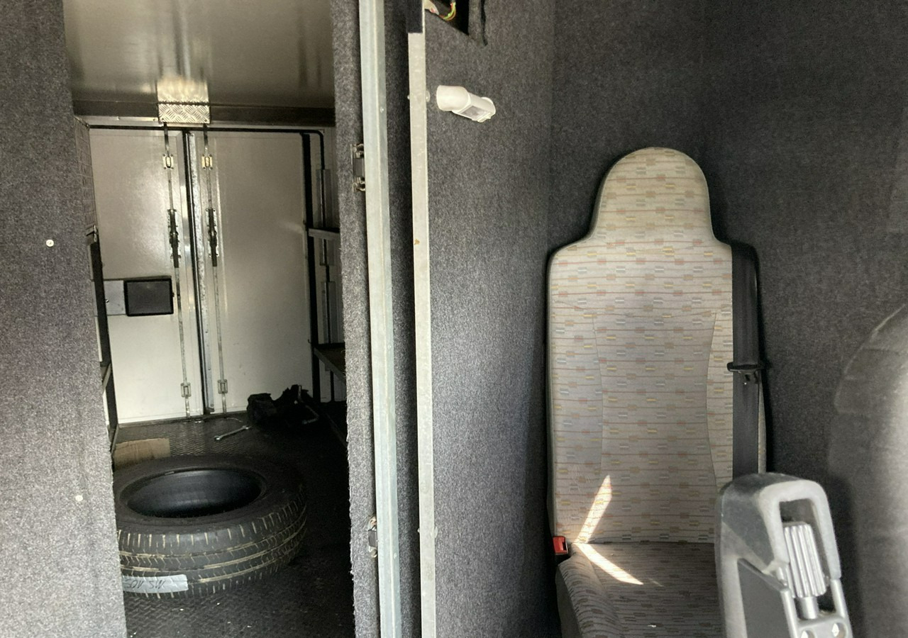 Малотоннажный фургон Iveco Daily Iveco 35-130 Bankowóz Kuloodporny Opancerzony Pancerny 2015: фото 7