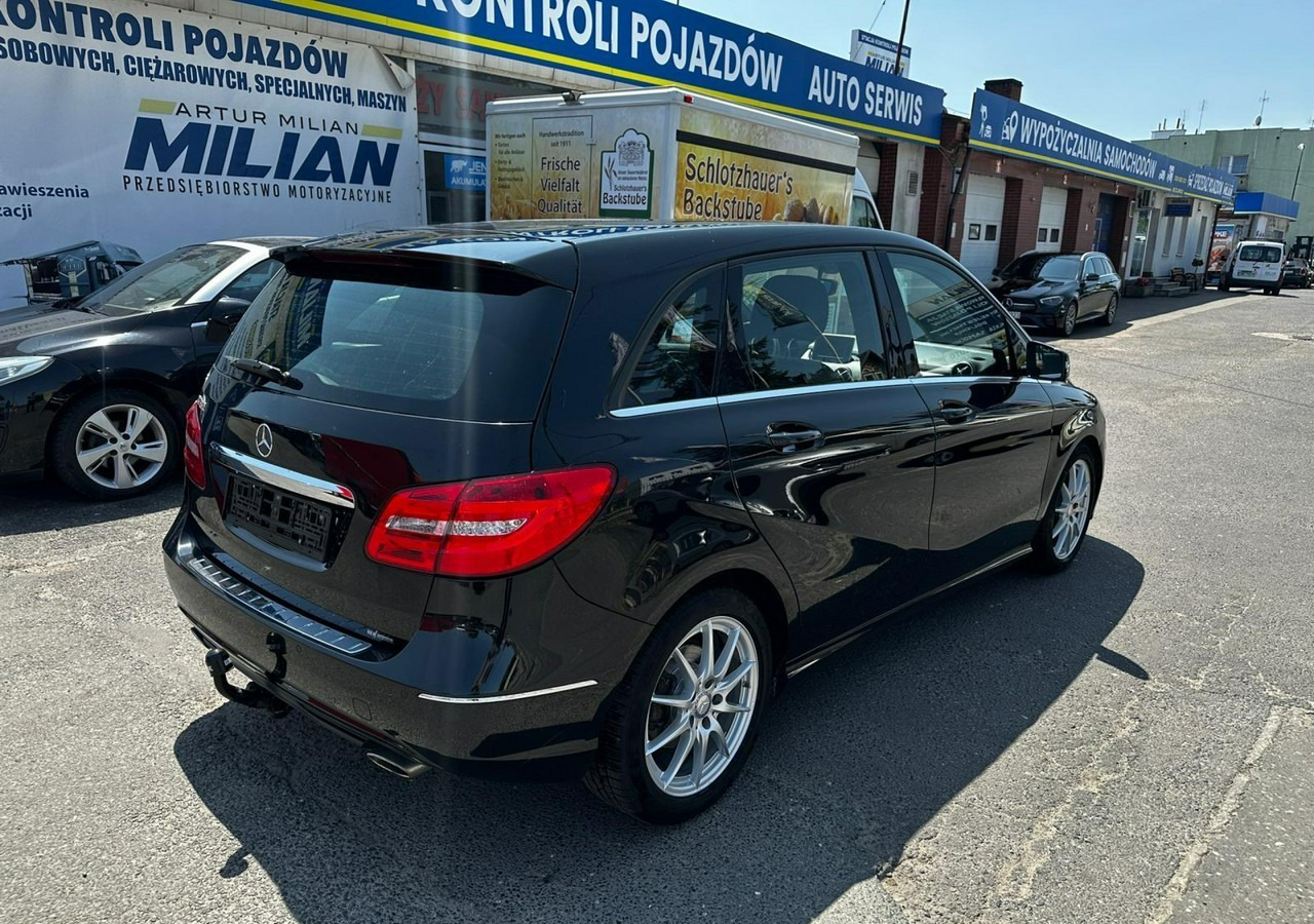 Mercedes-Benz Klasa B W246 Mercedes B-Klasa 1.6-122KM Bogate wyposażenie 127tkm 2013r - Легковой автомобиль: фото 2 Mercedes-Benz Klasa B W246 Mercedes B-Klasa 1.6-122KM Bogate wyposażenie 127tkm 2013r - Легковой автомобиль: фото 2