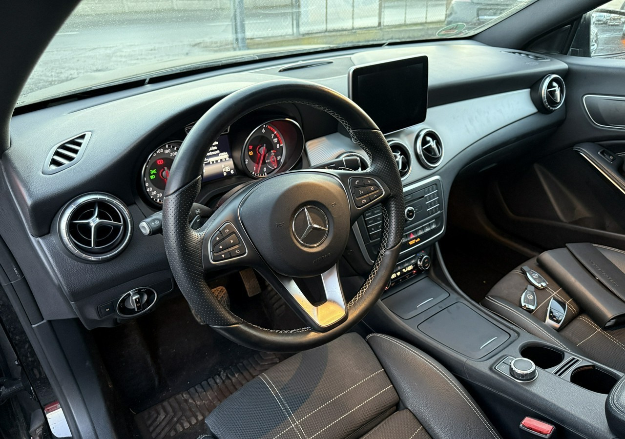 Mercedes-Benz Klasa CLA C117/X117 Mercedes-Benz Klasa CLA Mercedes CLA 250 4MATIC 2.0-210KM Bogate wyposażenie 2016 - Легковой автомобиль: фото 5 Mercedes-Benz Klasa CLA C117/X117 Mercedes-Benz Klasa CLA Mercedes CLA 250 4MATIC 2.0-210KM Bogate wyposażenie 2016 - Легковой автомобиль: фото 5