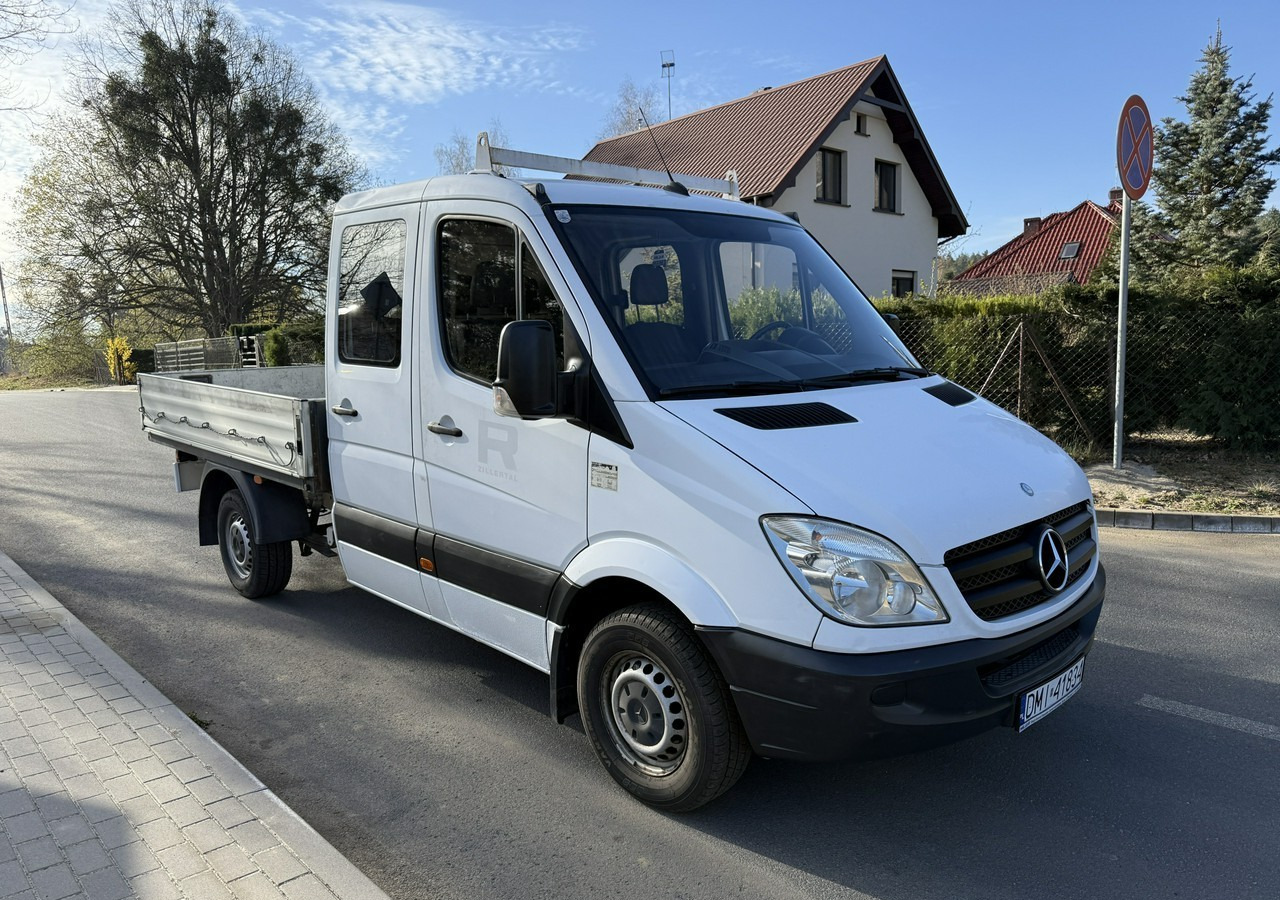 Mercedes-Benz Sprinter Sprinter 315 CDI dokka doka Brygadówka skrzynia 2007 - Малотоннажный бортовой грузовик, Грузопассажирский фургон: фото 2 Mercedes-Benz Sprinter Sprinter 315 CDI dokka doka Brygadówka skrzynia 2007 - Малотоннажный бортовой грузовик, Грузопассажирский фургон: фото 2