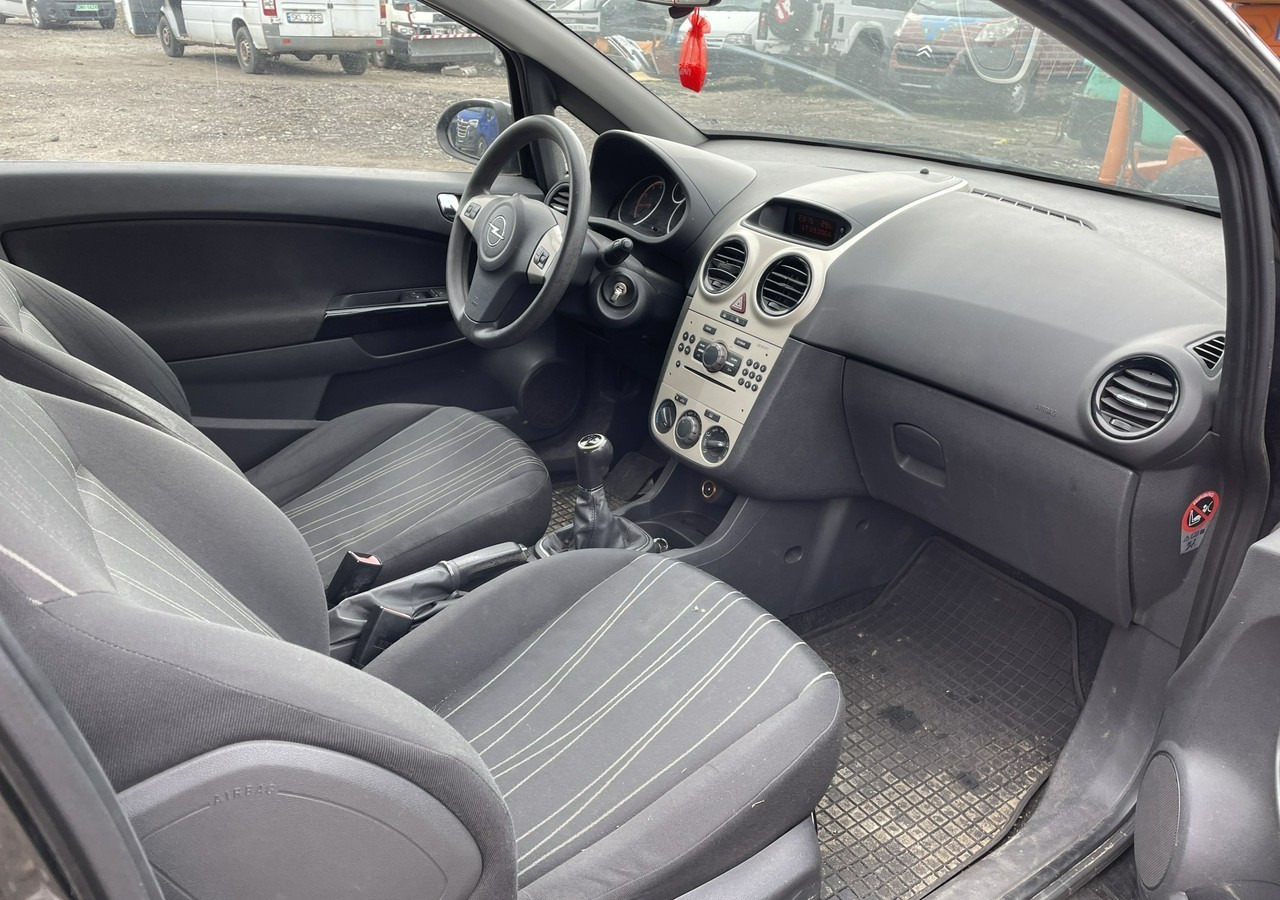 Opel Corsa D Opel Corsa 1,2-16V 80KM Klima 2008 - Хэтчбек: фото 2 Opel Corsa D Opel Corsa 1,2-16V 80KM Klima 2008 - Хэтчбек: фото 2