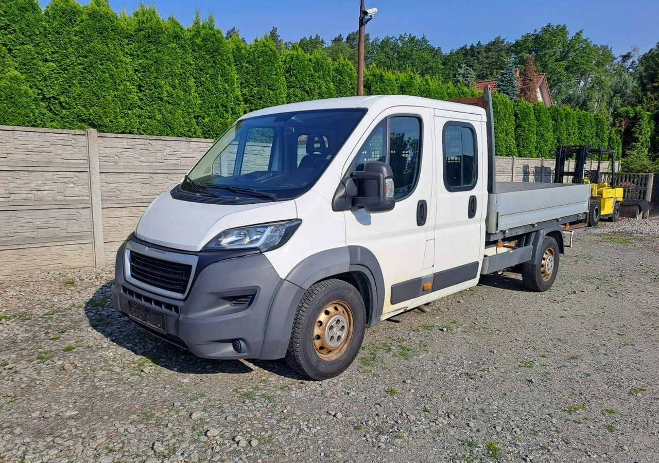 Peugeot Boxer Peugeot Boxer 2.0-130KM klima dokka Brygadówka doka 122tkm 2017 - Малотоннажный бортовой грузовик: фото 3 Peugeot Boxer Peugeot Boxer 2.0-130KM klima dokka Brygadówka doka 122tkm 2017 - Малотоннажный бортовой грузовик: фото 3