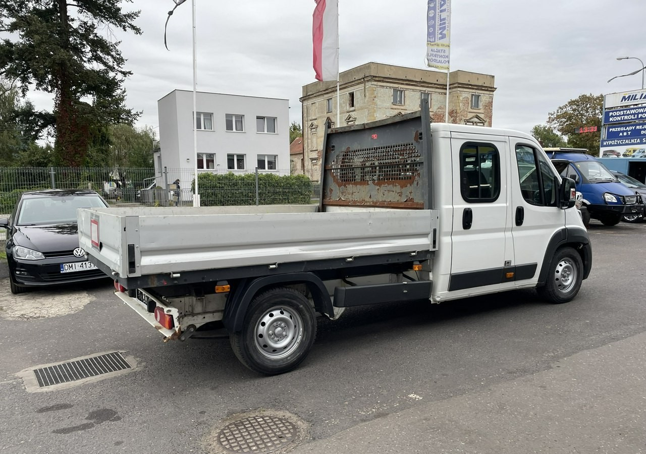 Малотоннажный бортовой грузовик, Грузопассажирский фургон Peugeot Boxer Peugeot Boxer 2.0-130KM klima dokka Brygadówka doka 122tkm 2018: фото 13