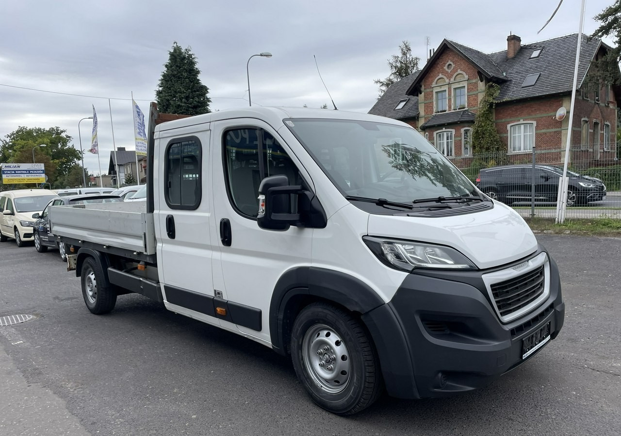 Малотоннажный бортовой грузовик, Грузопассажирский фургон Peugeot Boxer Peugeot Boxer 2.0-130KM klima dokka Brygadówka doka 122tkm 2018: фото 8