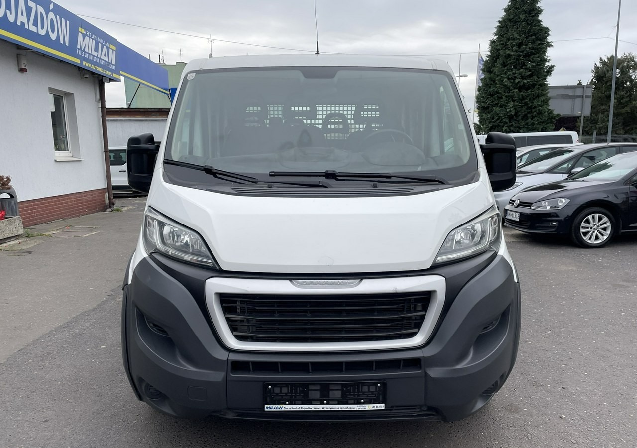 Малотоннажный бортовой грузовик, Грузопассажирский фургон Peugeot Boxer Peugeot Boxer 2.0-130KM klima dokka Brygadówka doka 122tkm 2018: фото 7