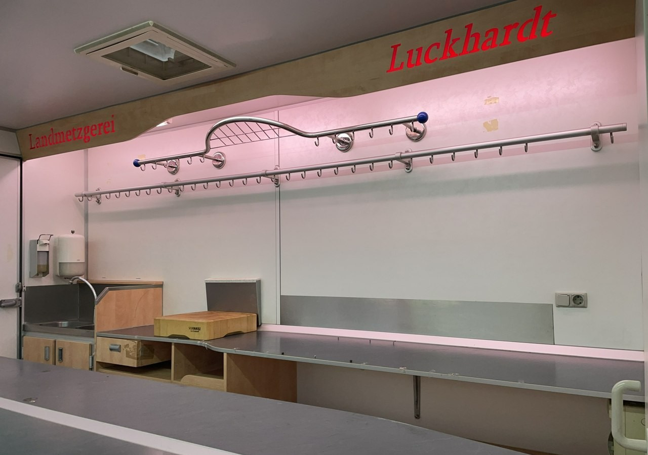 Renault Master Autosklep Wędli Gastronomiczny food truck foodtruck sklep W-zasiBORC - Торговый грузовик: фото 3 Renault Master Autosklep Wędli Gastronomiczny food truck foodtruck sklep W-zasiBORC - Торговый грузовик: фото 3