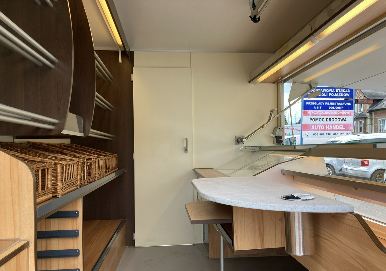 Renault Master Autosklep sklep bar Gastronomiczny Food Truck Foodtruck Borco 2012 - Торговый грузовик: фото 3 Renault Master Autosklep sklep bar Gastronomiczny Food Truck Foodtruck Borco 2012 - Торговый грузовик: фото 3