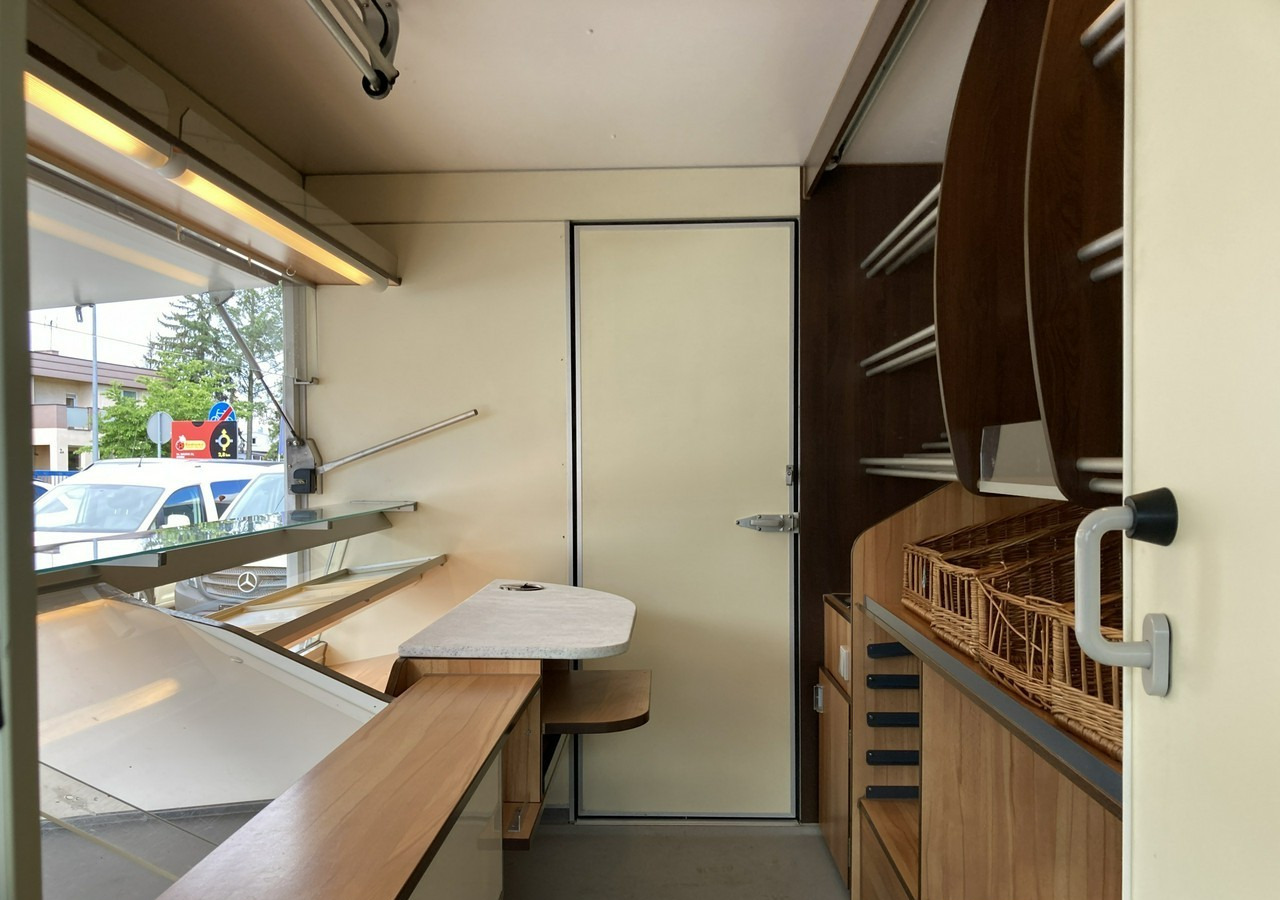Renault Master Autosklep sklep bar Gastronomiczny Food Truck Foodtruck Borco 2012 - Торговый грузовик: фото 5 Renault Master Autosklep sklep bar Gastronomiczny Food Truck Foodtruck Borco 2012 - Торговый грузовик: фото 5