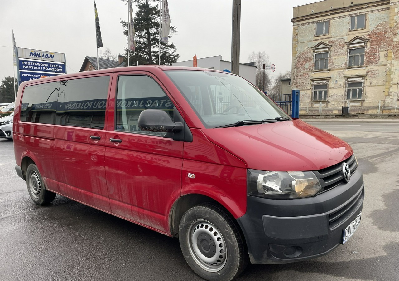 Volkswagen Transporter T5 Transporter T5 Lift 2.0 Tdi 9-osob Klima 2011 - Легковой автомобиль: фото 2 Volkswagen Transporter T5 Transporter T5 Lift 2.0 Tdi 9-osob Klima 2011 - Легковой автомобиль: фото 2