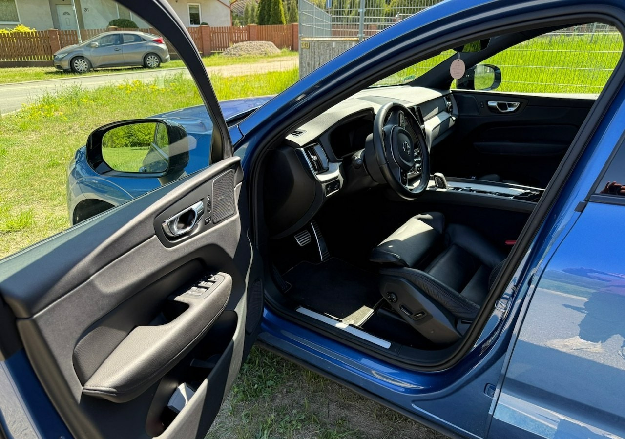 Внедорожник Volvo XC60 II XC60 R-design 2.0D5 235KM Automat Navi Kamery360 Panorama HAK Harman: фото 8