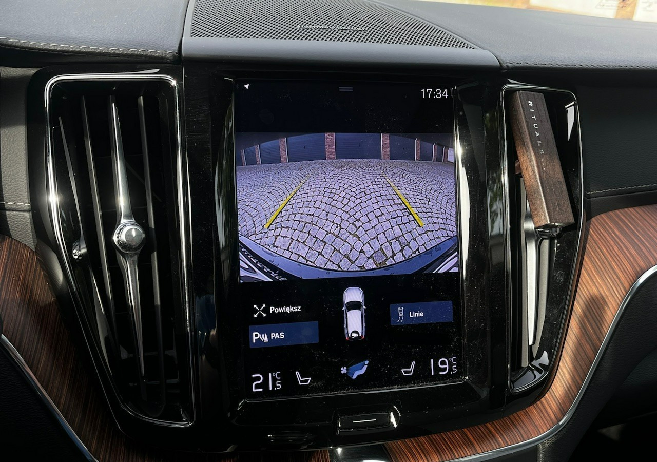 Внедорожник Volvo XC60 II XC60 Recharge Hybryda Plug-in 2.0T8 390KM Inscription Faktura Vat 23: фото 19