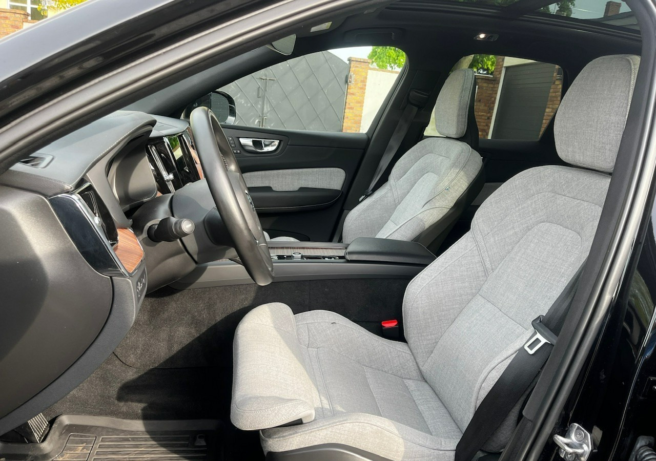 Внедорожник Volvo XC60 II XC60 Recharge Hybryda Plug-in 2.0T8 390KM Inscription Faktura Vat 23: фото 10
