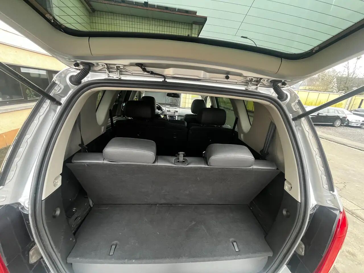 SsangYong Rexton SsangYong Rexton Rexton 2.2 TD 4x4|AUTOM|7SITZ - Внедорожник: фото 5 SsangYong Rexton SsangYong Rexton Rexton 2.2 TD 4x4|AUTOM|7SITZ - Внедорожник: фото 5