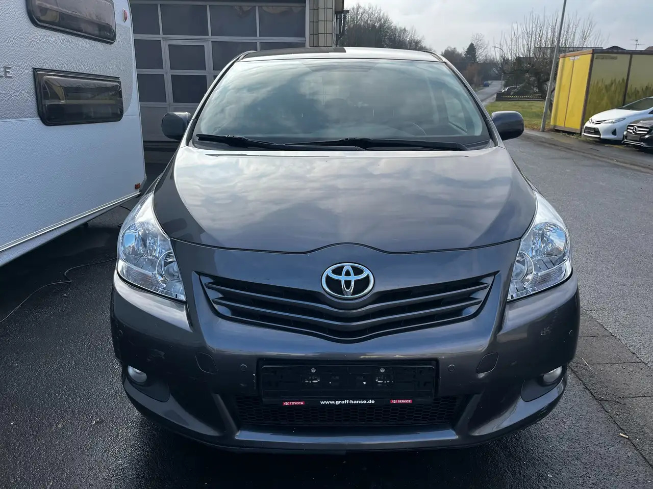 Toyota Verso Travel 7 Sitzer Kupplungsschaden - Легковой автомобиль: фото 1 Toyota Verso Travel 7 Sitzer Kupplungsschaden - Легковой автомобиль: фото 1