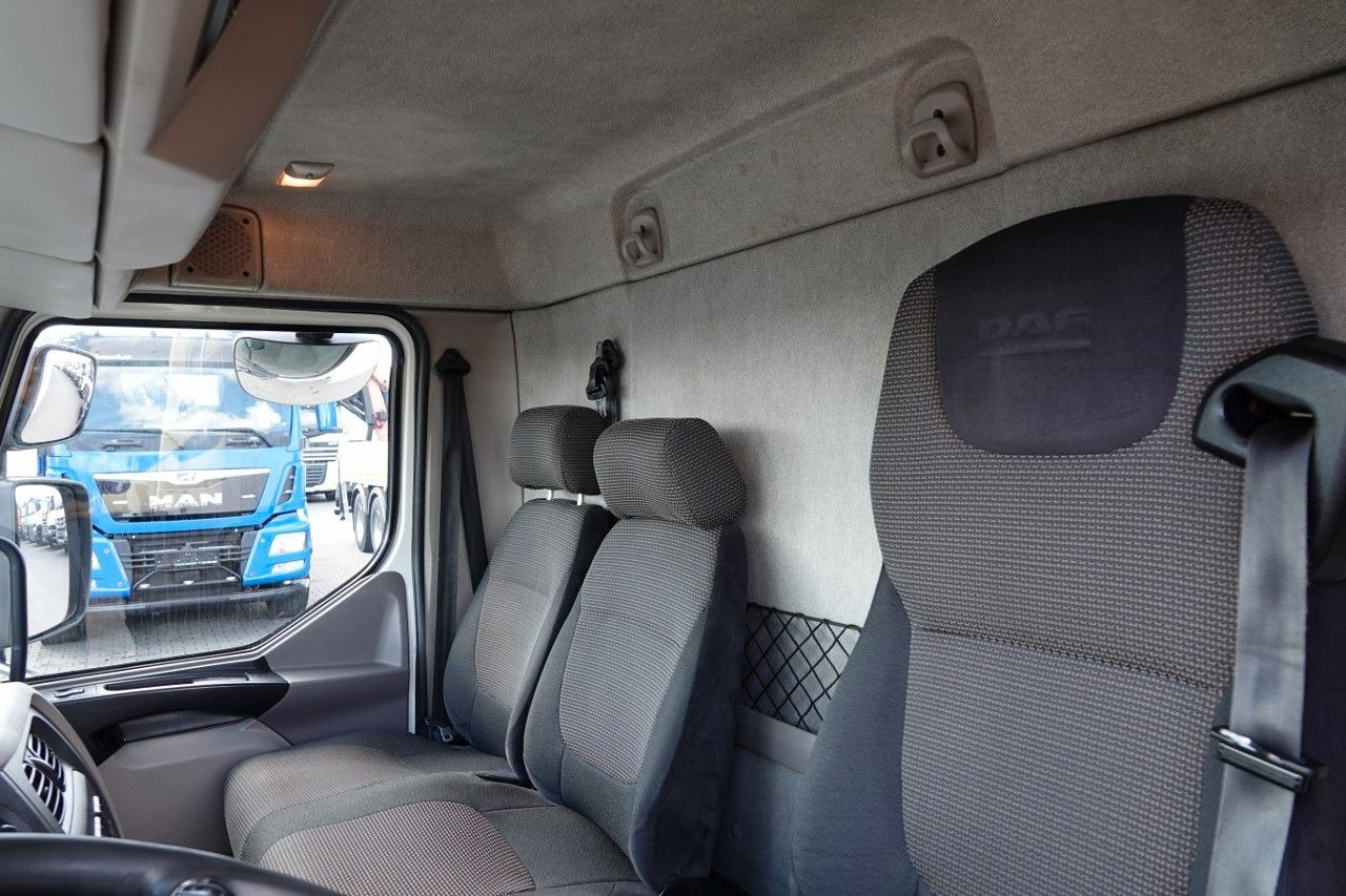 Грузовик с закрытым кузовом DAF LF 210 / KONTENER - 7 M / SOLÓWKA / WINDA DHOLLA: фото 12