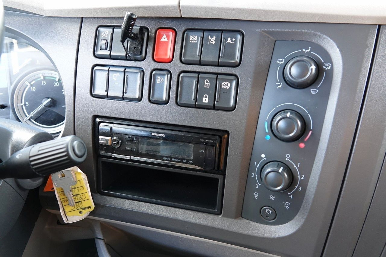 Грузовик с закрытым кузовом DAF LF 210 / KONTENER - 7 M / SOLÓWKA / WINDA DHOLLA: фото 15