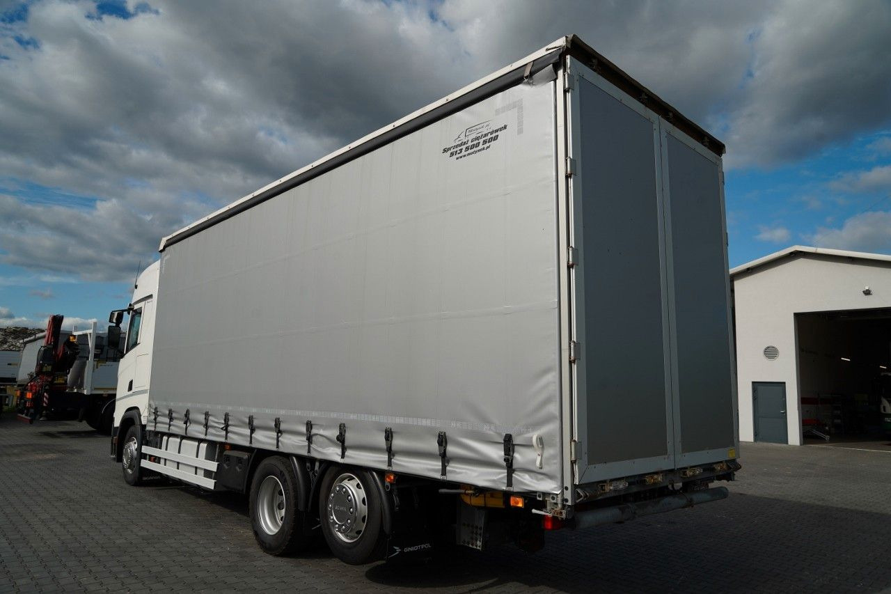 Scania S 450 / SOLÓWKA / 6X2 / OŚ PODNOSZONA / 2019 / - Тентованный грузовик: фото 4 Scania S 450 / SOLÓWKA / 6X2 / OŚ PODNOSZONA / 2019 / - Тентованный грузовик: фото 4
