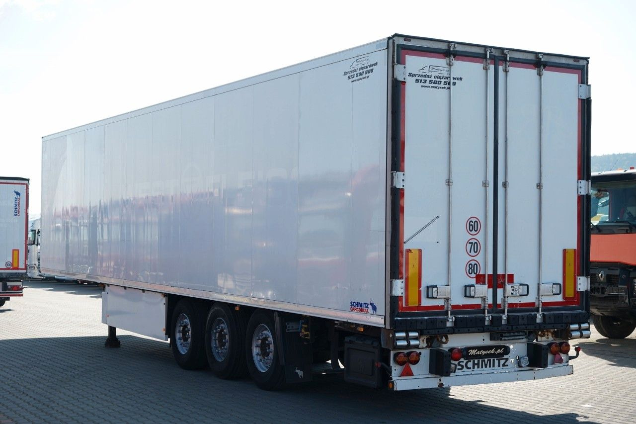 Schmitz Cargobull / CHŁODNIA / THERMO KING SLX 300 / HAKÓWKA / OŚ - Полуприцеп-рефрижератор: фото 3 Schmitz Cargobull / CHŁODNIA / THERMO KING SLX 300 / HAKÓWKA / OŚ - Полуприцеп-рефрижератор: фото 3