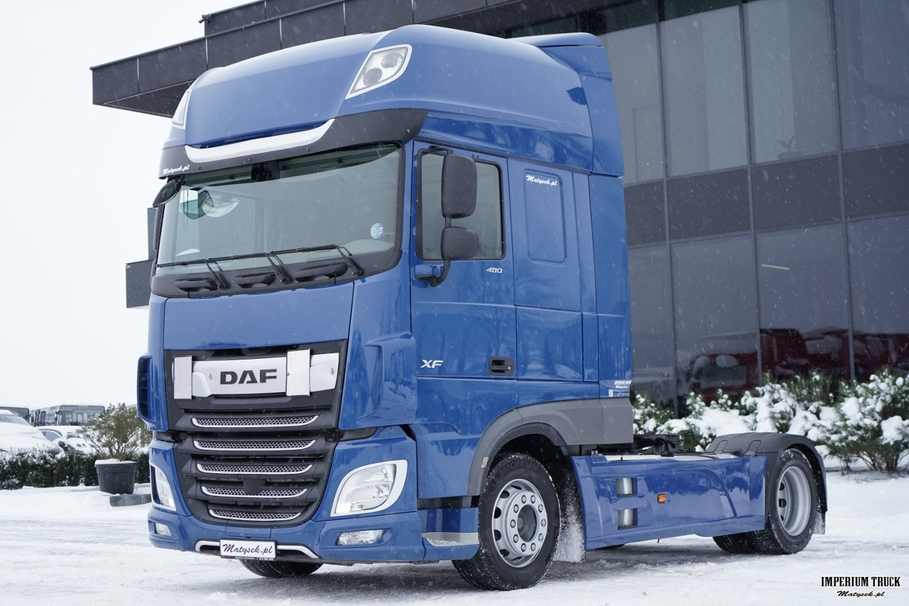 DAF XF 480 / MEGA / SUPER SPACE CAB / LOW DECK / 2022 ROK - Тягач: фото 4 DAF XF 480 / MEGA / SUPER SPACE CAB / LOW DECK / 2022 ROK - Тягач: фото 4