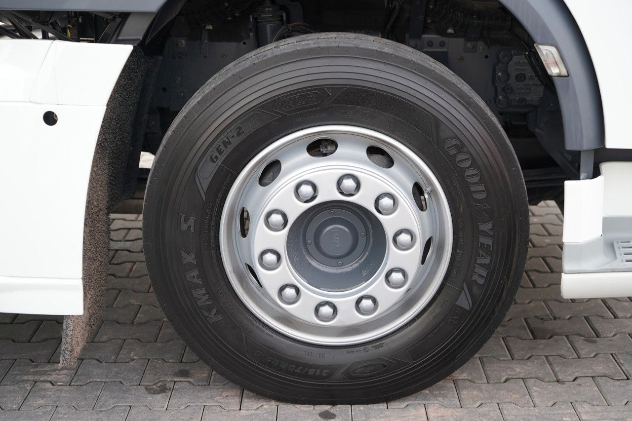 Тягач DAF XF 480 / SPACE CAB / RETARDER / OPONY 100%: фото 19