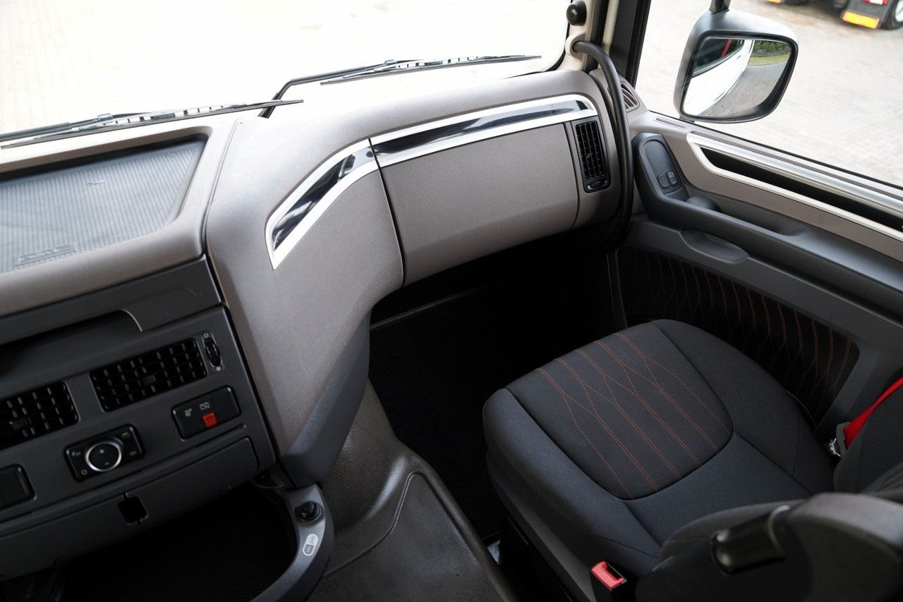 Тягач DAF XF 480 / SPACE CAB / RETARDER / OPONY 100%: фото 32