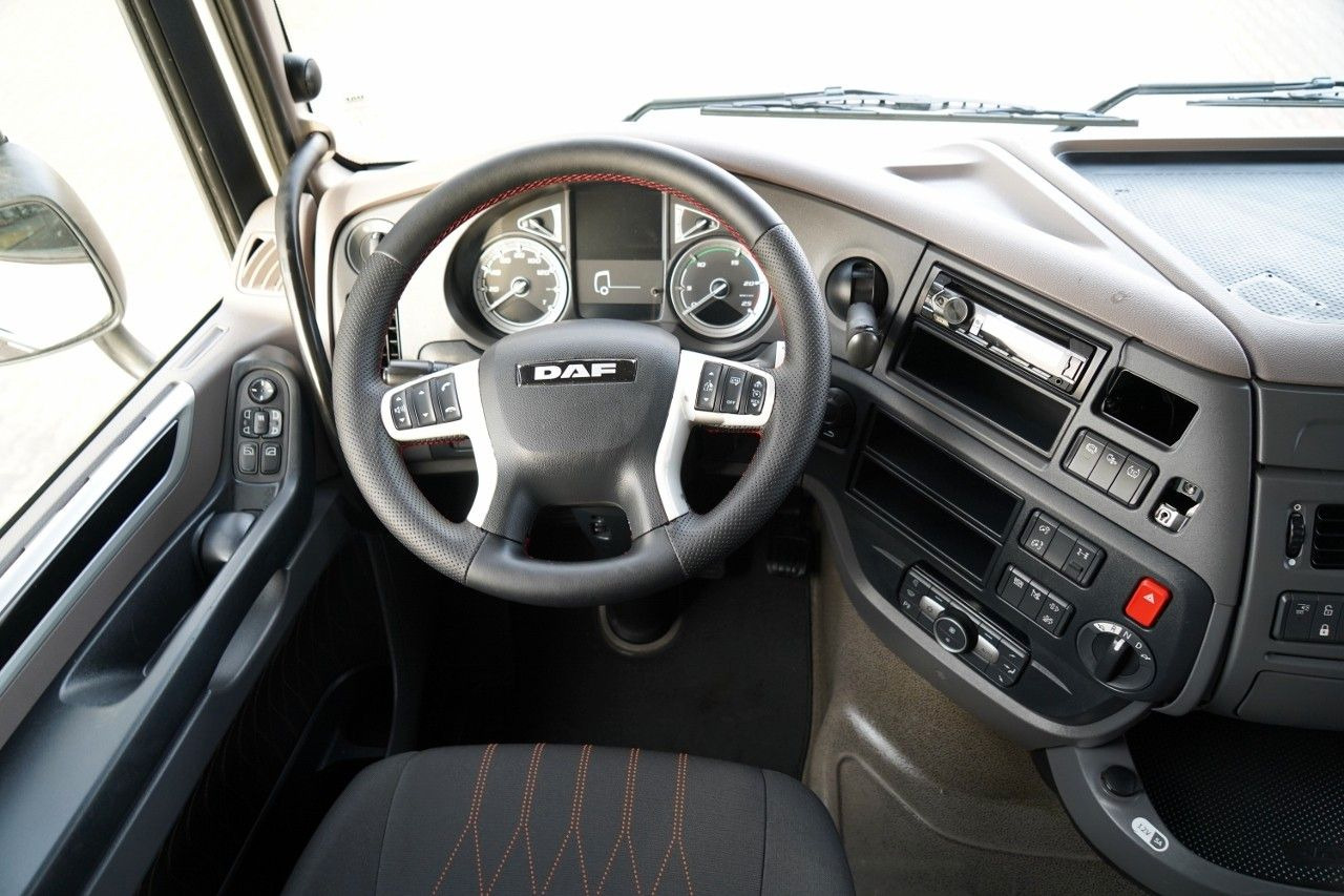 Тягач DAF XF 480 / SPACE CAB / RETARDER / OPONY 100%: фото 29